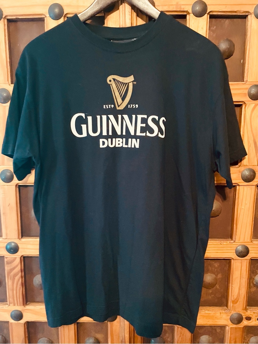 Guinness Store house T-shirt from Dublin Ireland size Large